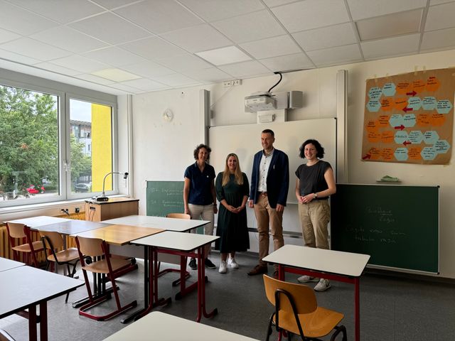Sarah Hagmann zu Besuch an der Mathilde-Planck-Schule in Lörrach
