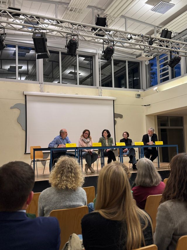 Bildungsreform aus den Punkt gebracht - mit Sandra Boser.