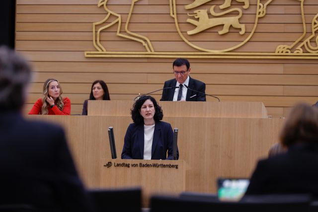 Rede zu aktuellen europapolitische Themen