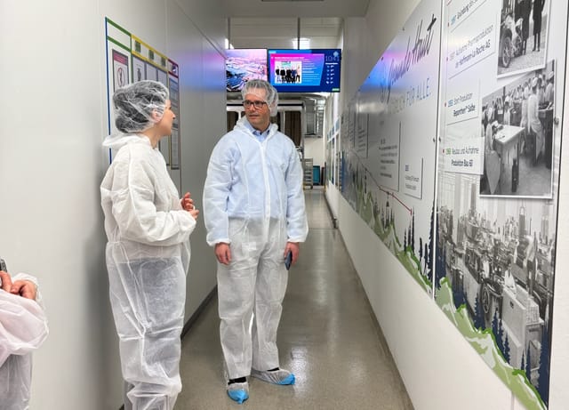 Besuch beim Unternehmen Bayer in Grenzach-Wyhlen